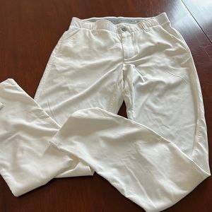 Men’s white UA golf pants